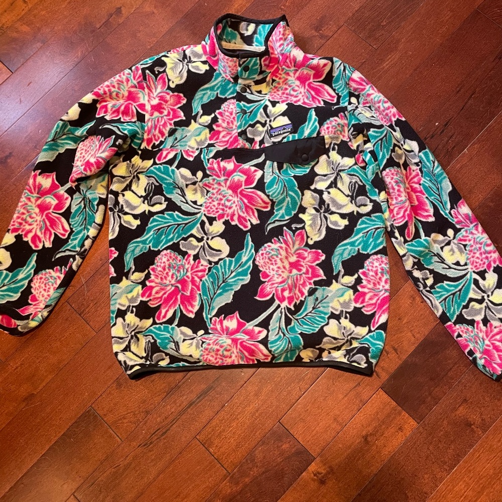 Patagonia Manoa Floral Synchilla T snap